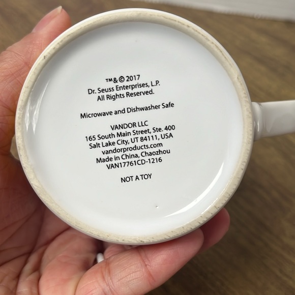 “Oh! The places you’ll go!” Dr. Seuss Coffee Tea Mug - Picture 8 of 10